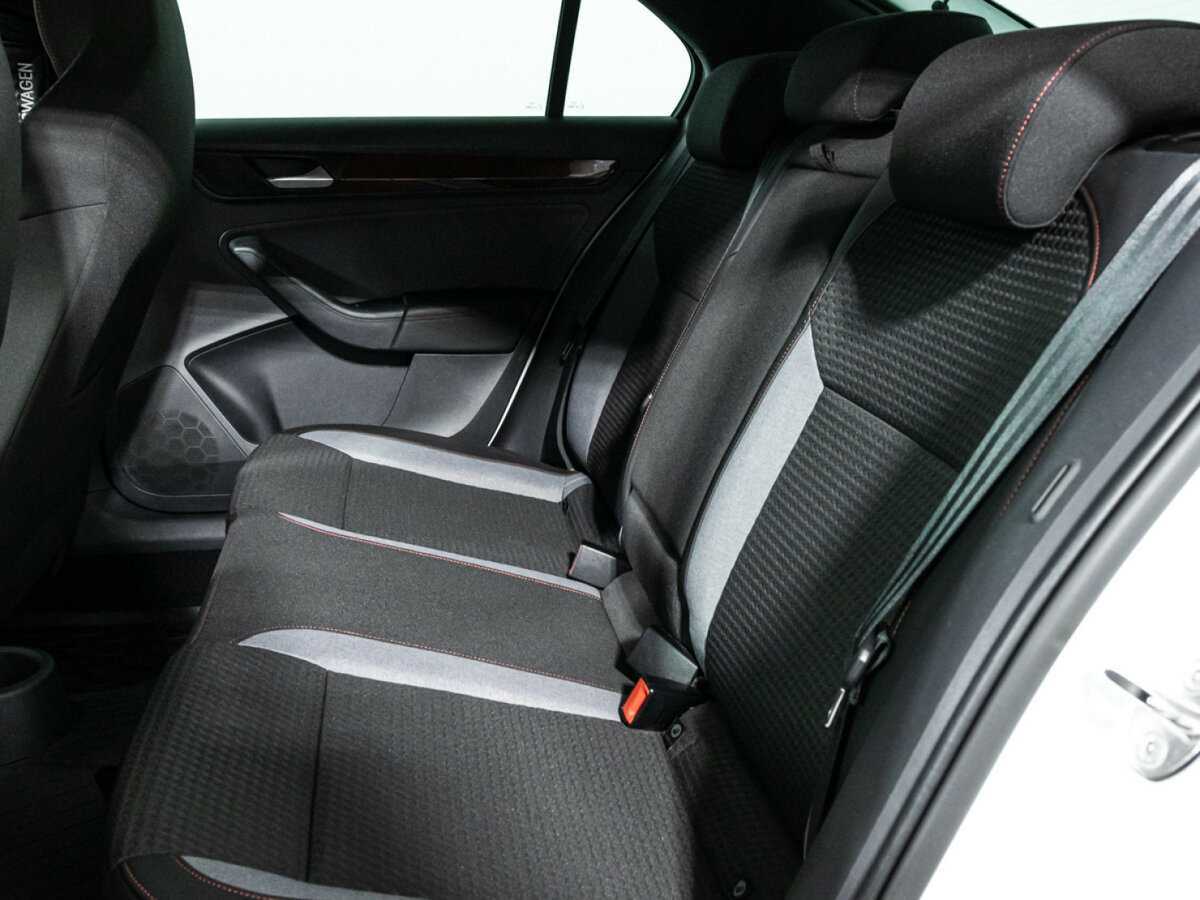 Volkswagen Polo б/у, 2021, Автоматическая. Фото: #9