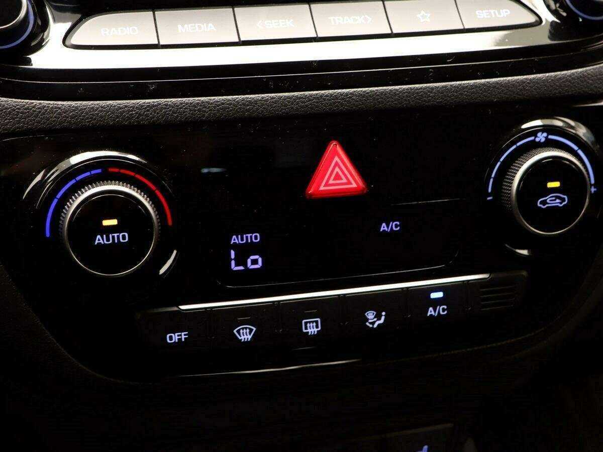 Hyundai Solaris б/у, 2020, Автоматическая. Фото: #14