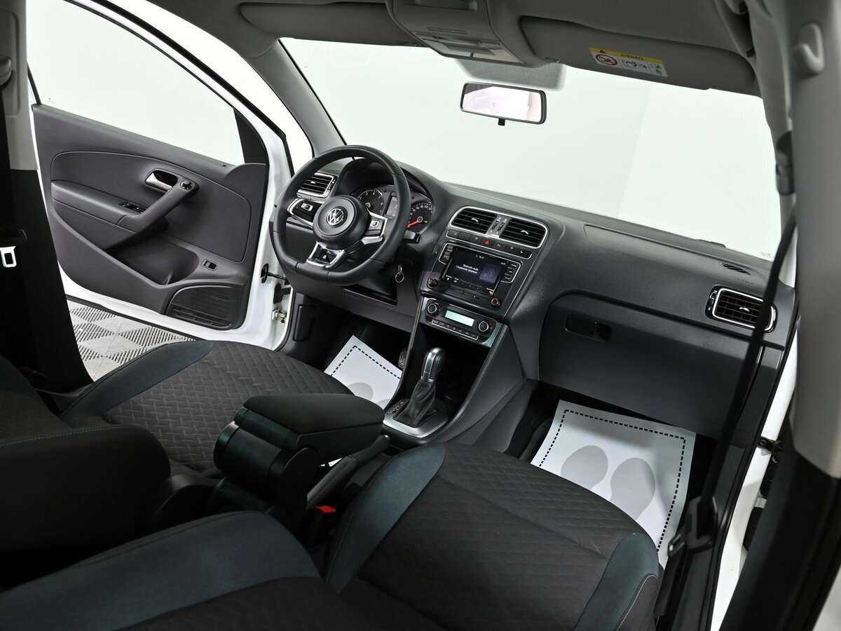 Volkswagen Polo б/у, 2019, Автоматическая. Фото: #9