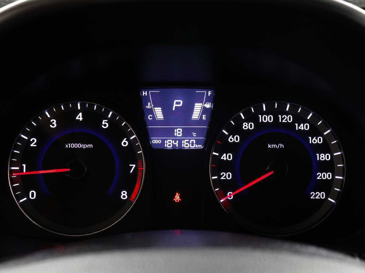 Hyundai Solaris б/у, 2013, Автоматическая. Фото: #6