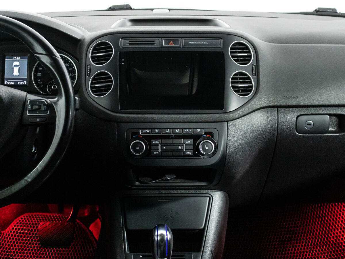 Volkswagen Tiguan б/у, 2012, Автоматическая. Фото: #13