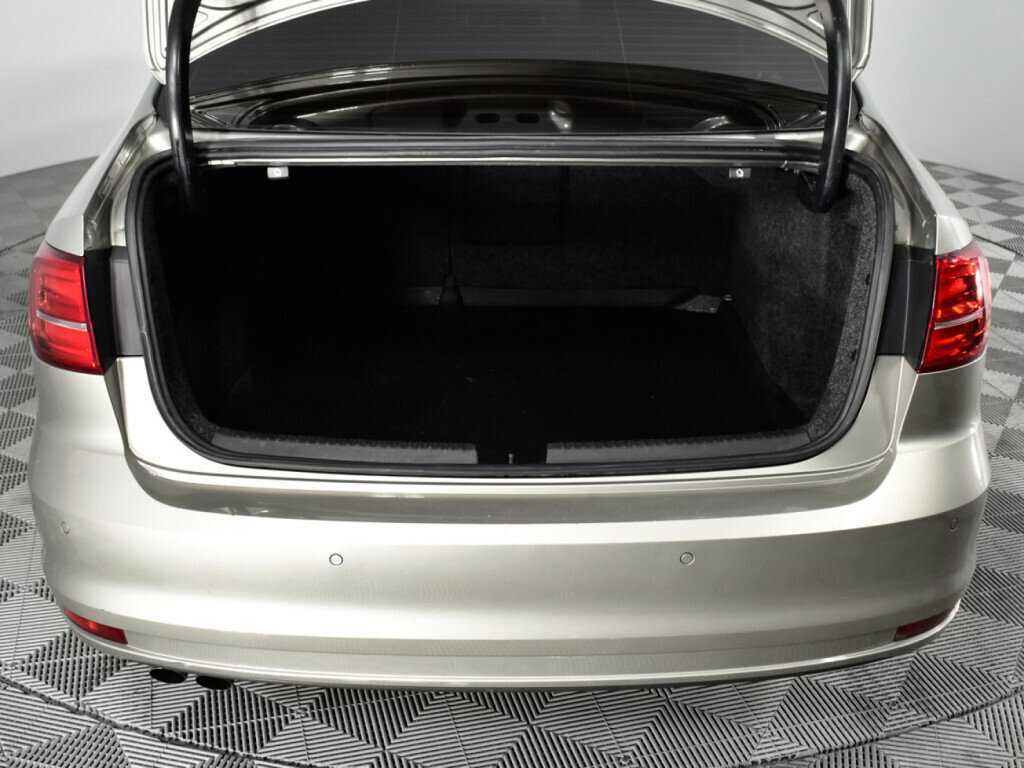 Volkswagen Jetta б/у, 2016, Роботизированная. Фото: #14