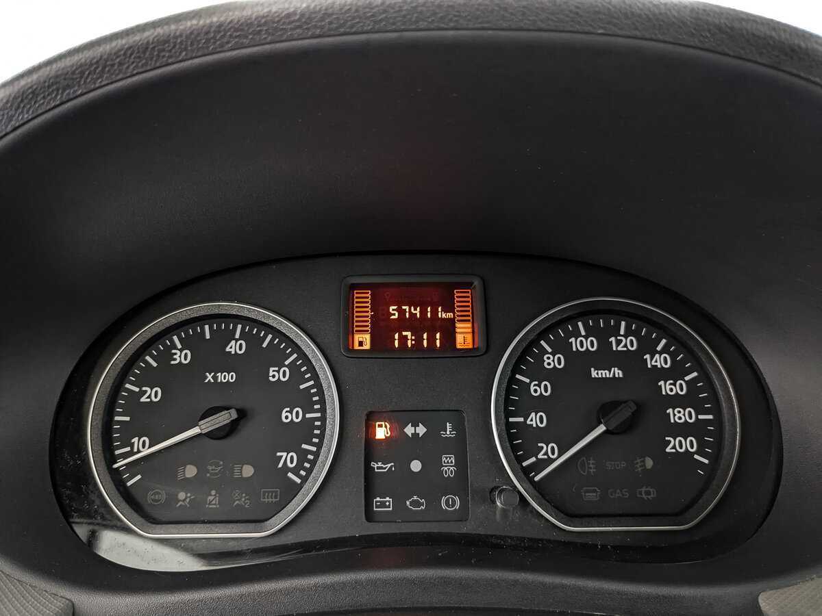 Renault Sandero б/у, 2012, Механическая. Фото: #11