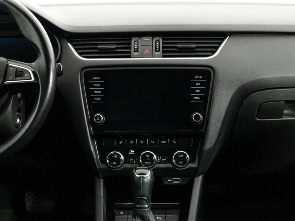 Skoda Octavia б/у, 2018, Автоматическая. Фото: #13