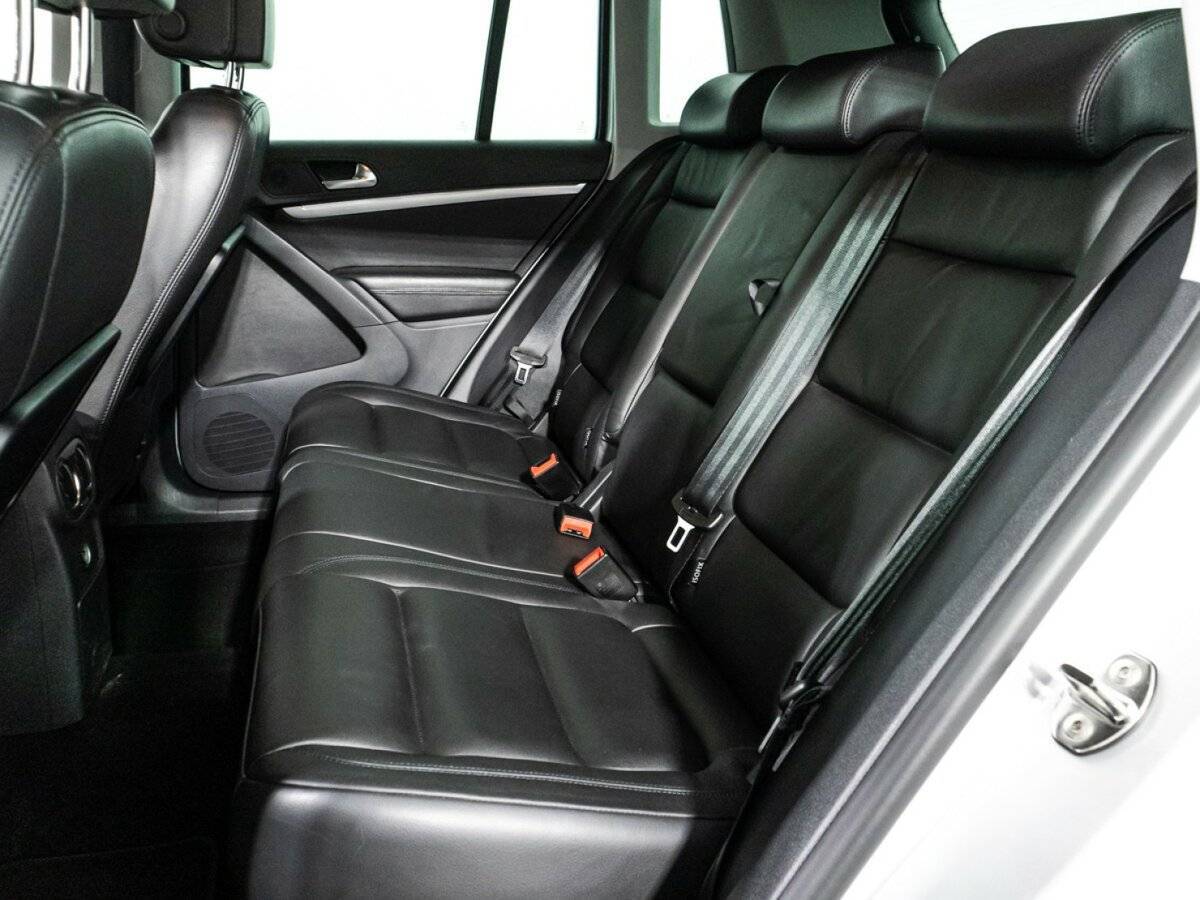 Volkswagen Tiguan б/у, 2012, Автоматическая. Фото: #9