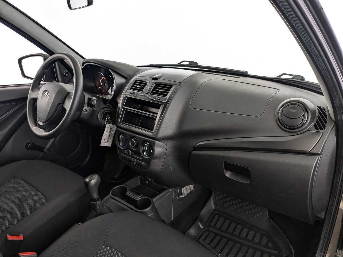 Lada (ВАЗ) Granta б/у, 2020, Механическая. Фото: #8