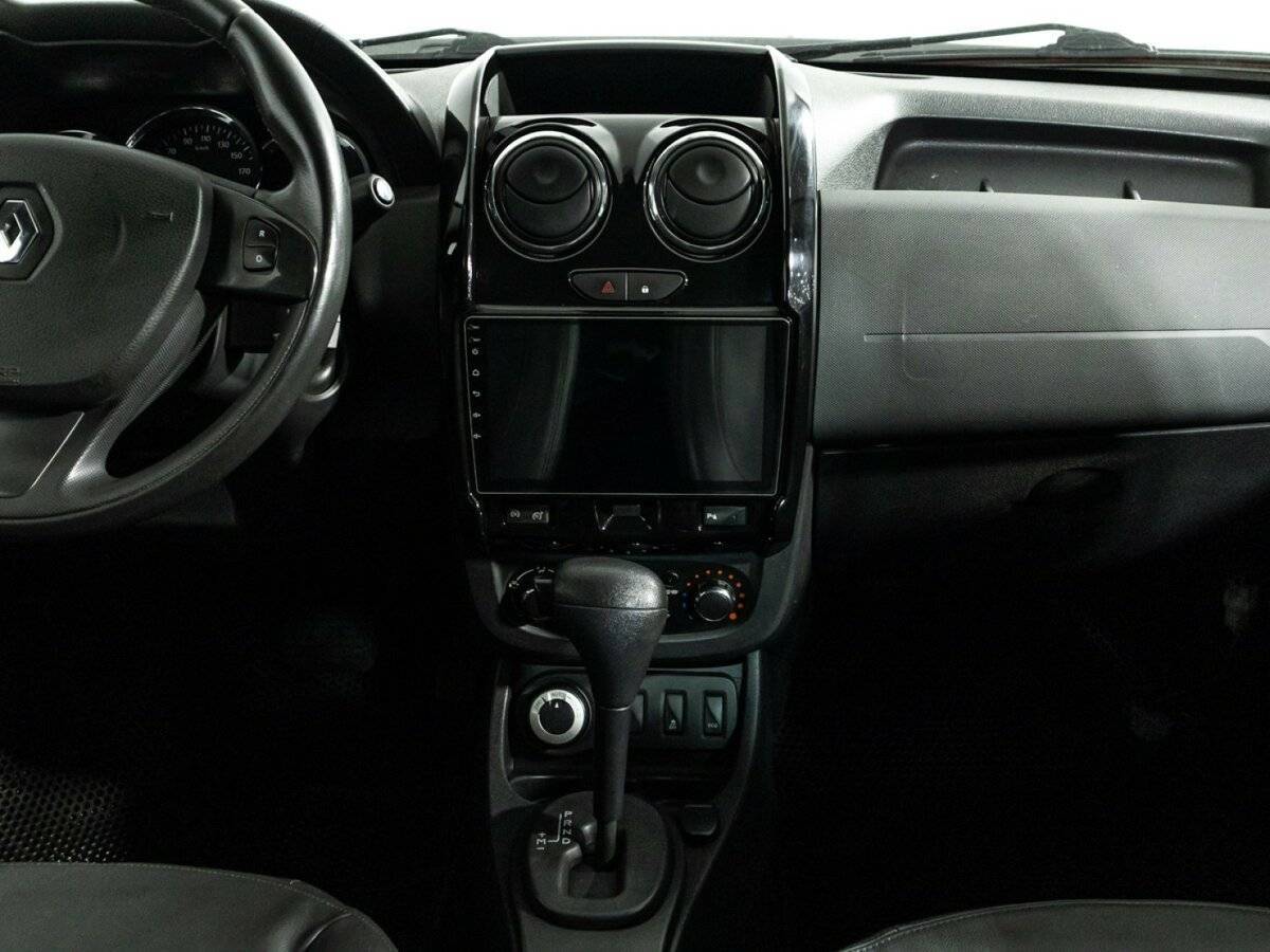 Renault Duster б/у, 2016, Автоматическая. Фото: #13