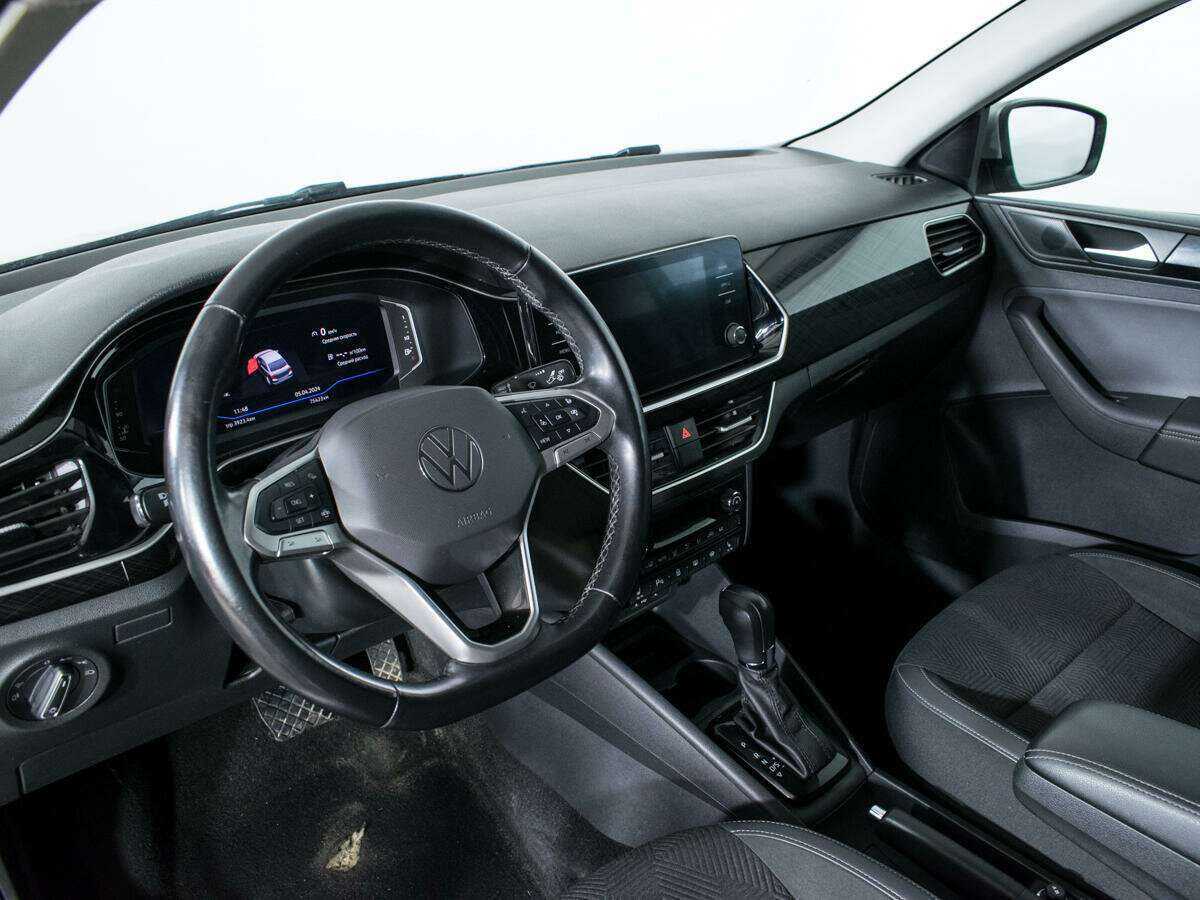 Volkswagen Polo б/у, 2020, Роботизированная. Фото: #12