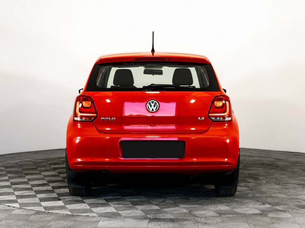 Volkswagen Polo б/у, 2013, Механическая. Фото: #5