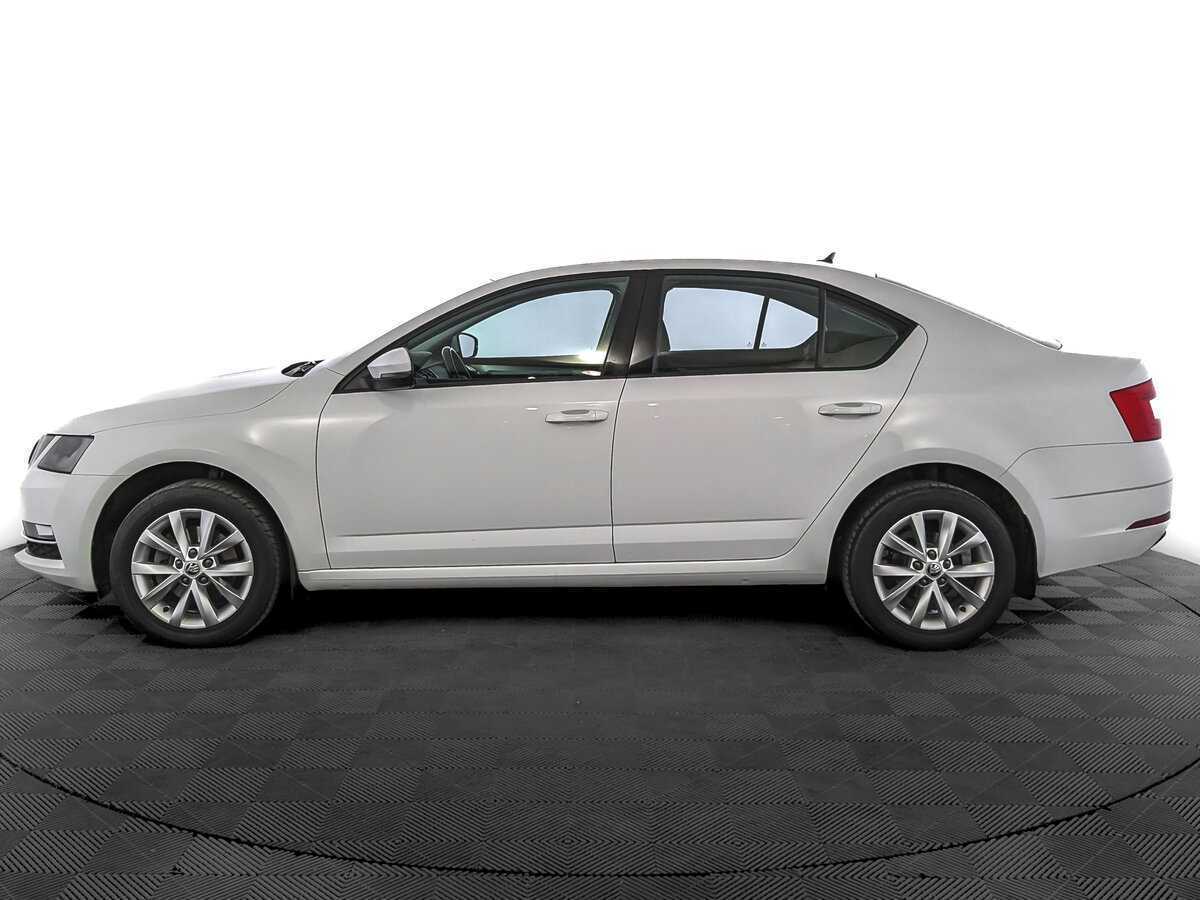 Skoda Octavia б/у, 2019, Механическая. Фото: #7
