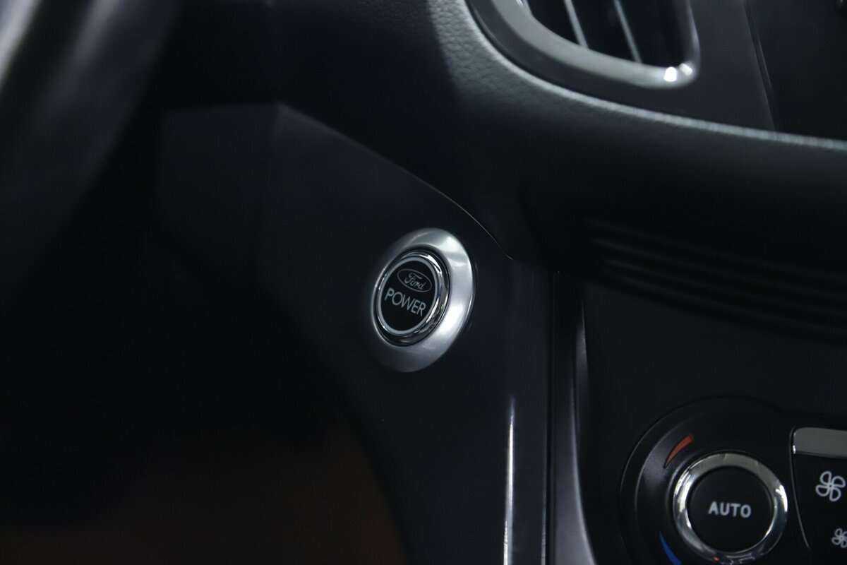 Ford Kuga б/у, 2016, Автоматическая. Фото: #12