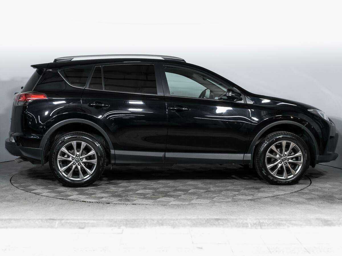 Toyota RAV4 б/у, 2016, Автоматическая. Фото: #3