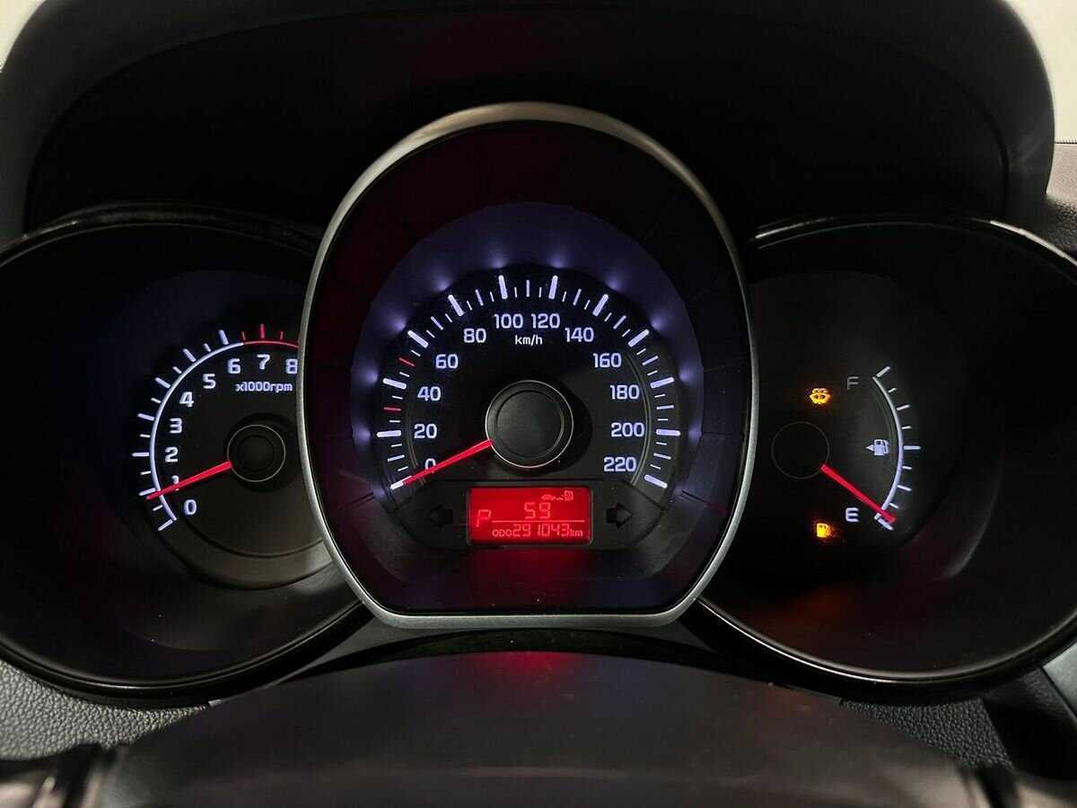 Kia Rio б/у, 2013, Автоматическая. Фото: #11