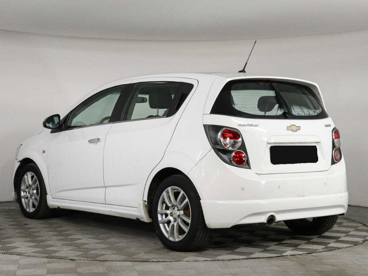 Chevrolet Aveo б/у, 2014, Автоматическая. Фото: #3