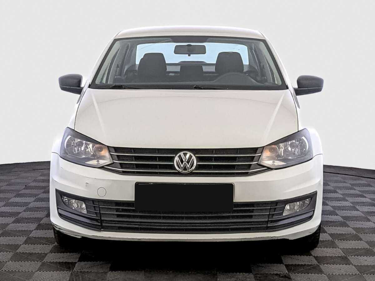 Volkswagen Polo б/у, 2018, Автоматическая. Фото: #1