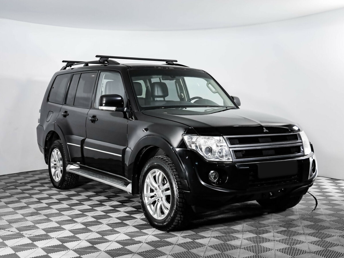 Mitsubishi Pajero б/у, 2013, Автоматическая. Фото: #2