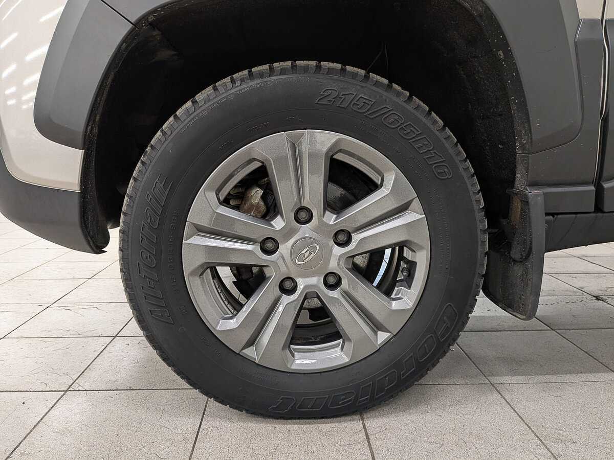 Lada (ВАЗ) Niva б/у, 2021, Механическая. Фото: #11