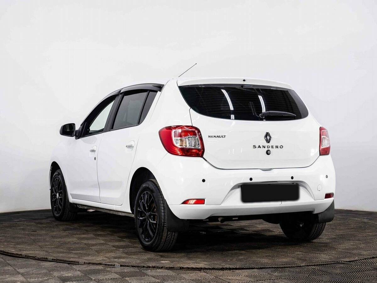 Renault Sandero б/у, 2016, Механическая. Фото: #3
