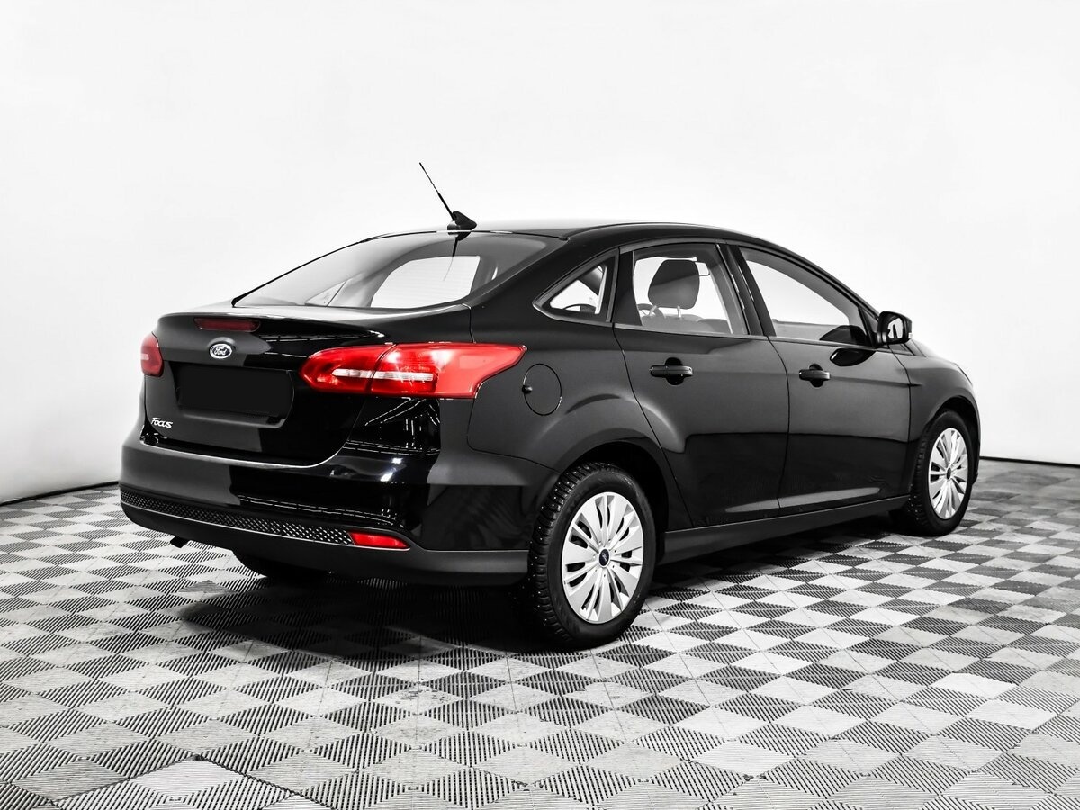 Ford Focus б/у, 2018, Механическая. Фото: #3