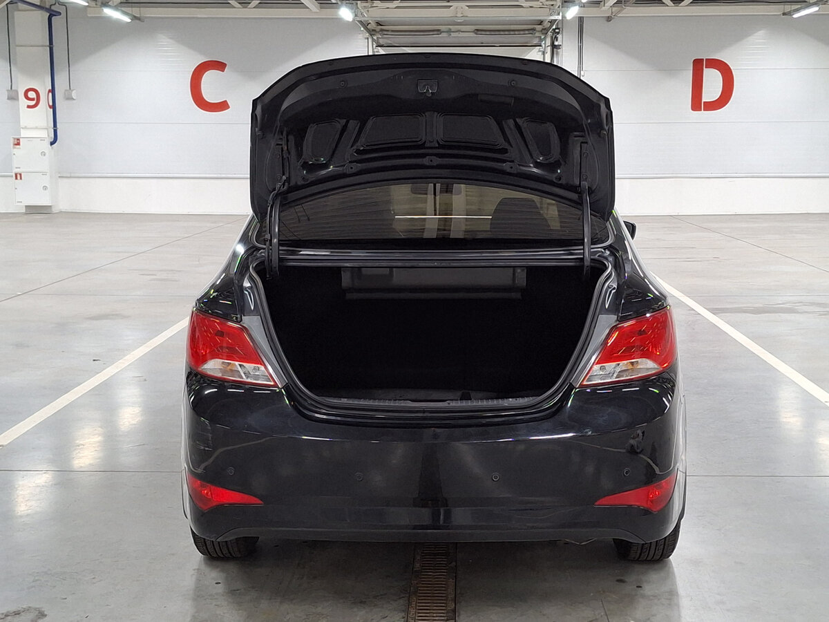 Hyundai Solaris б/у, 2015, Автоматическая. Фото: #9