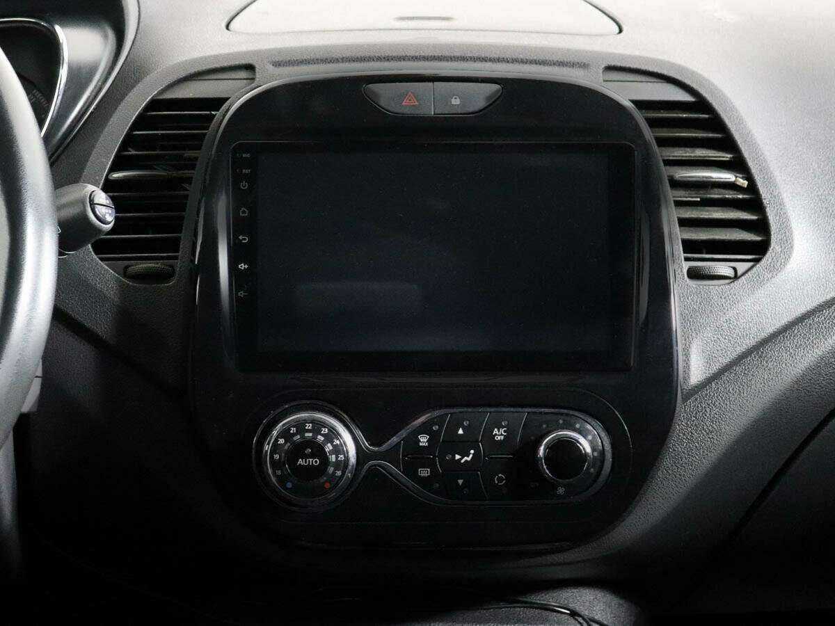 Renault Kaptur б/у, 2017, Автоматическая. Фото: #12