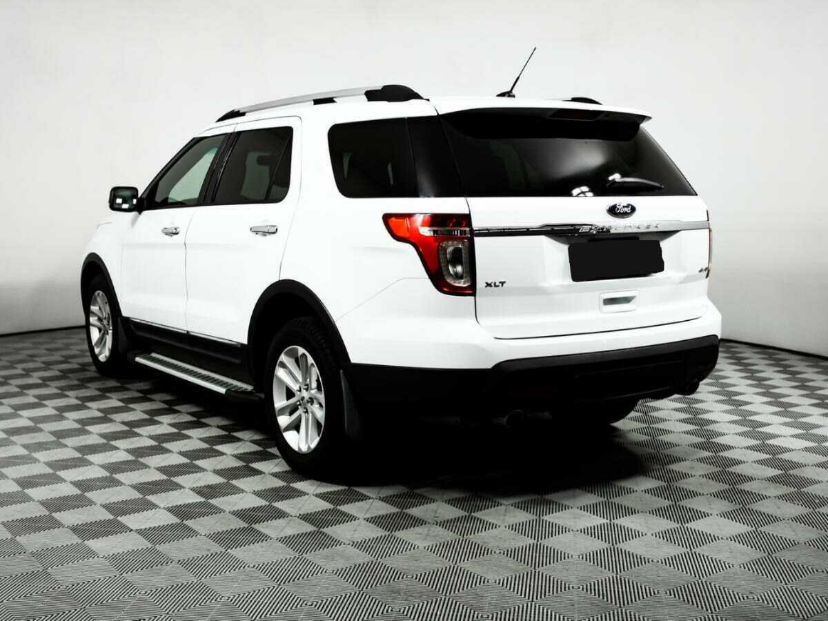 Ford Explorer б/у, 2013, Автоматическая. Фото: #6