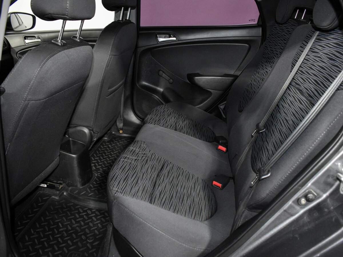 Hyundai Solaris б/у, 2014, Механическая. Фото: #10