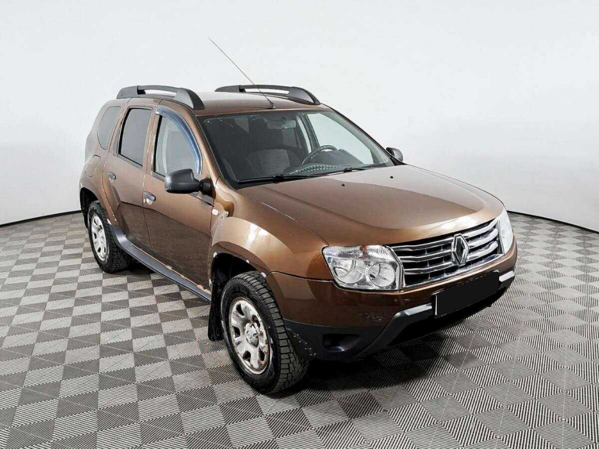 Renault Duster б/у, 2012, Механическая. Фото: #2