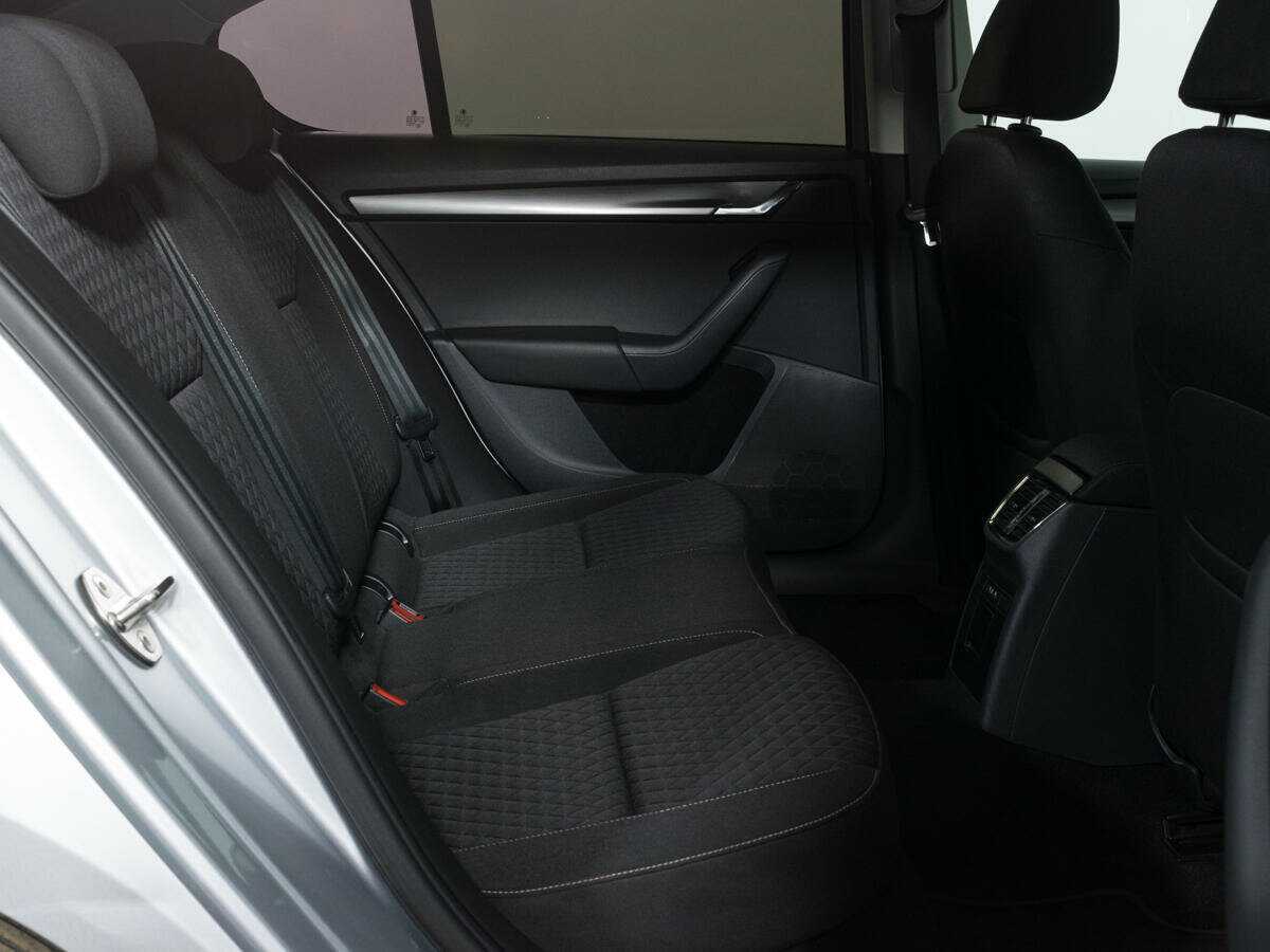 Skoda Octavia б/у, 2017, Роботизированная. Фото: #8