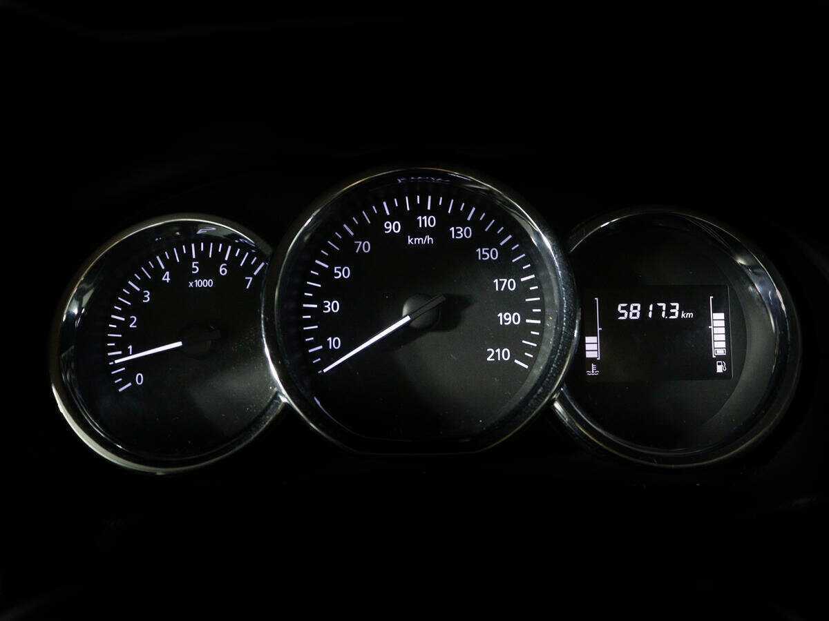 Nissan Terrano б/у, 2019, Механическая. Фото: #10