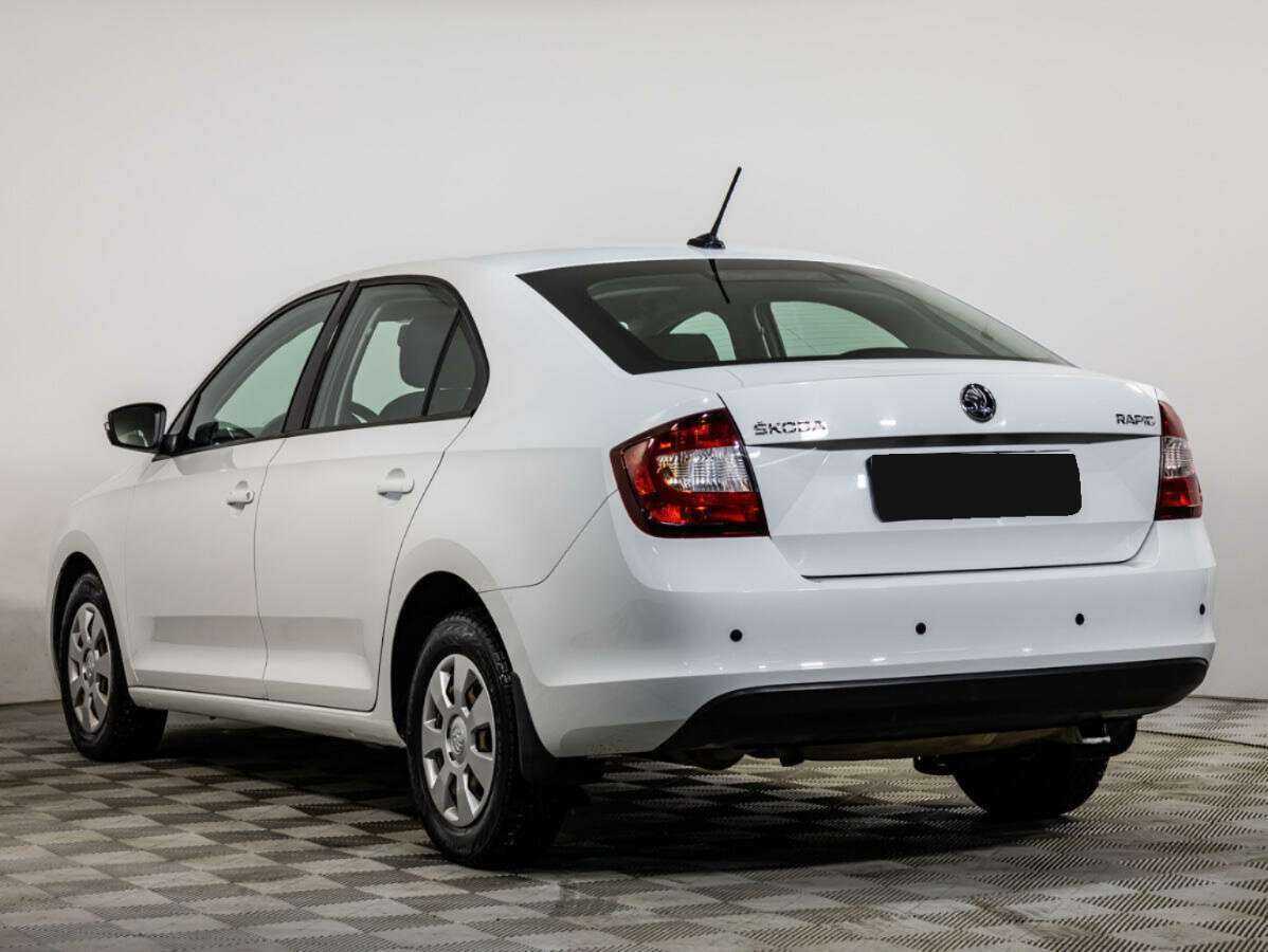 Skoda Rapid б/у, 2017, Механическая. Фото: #5