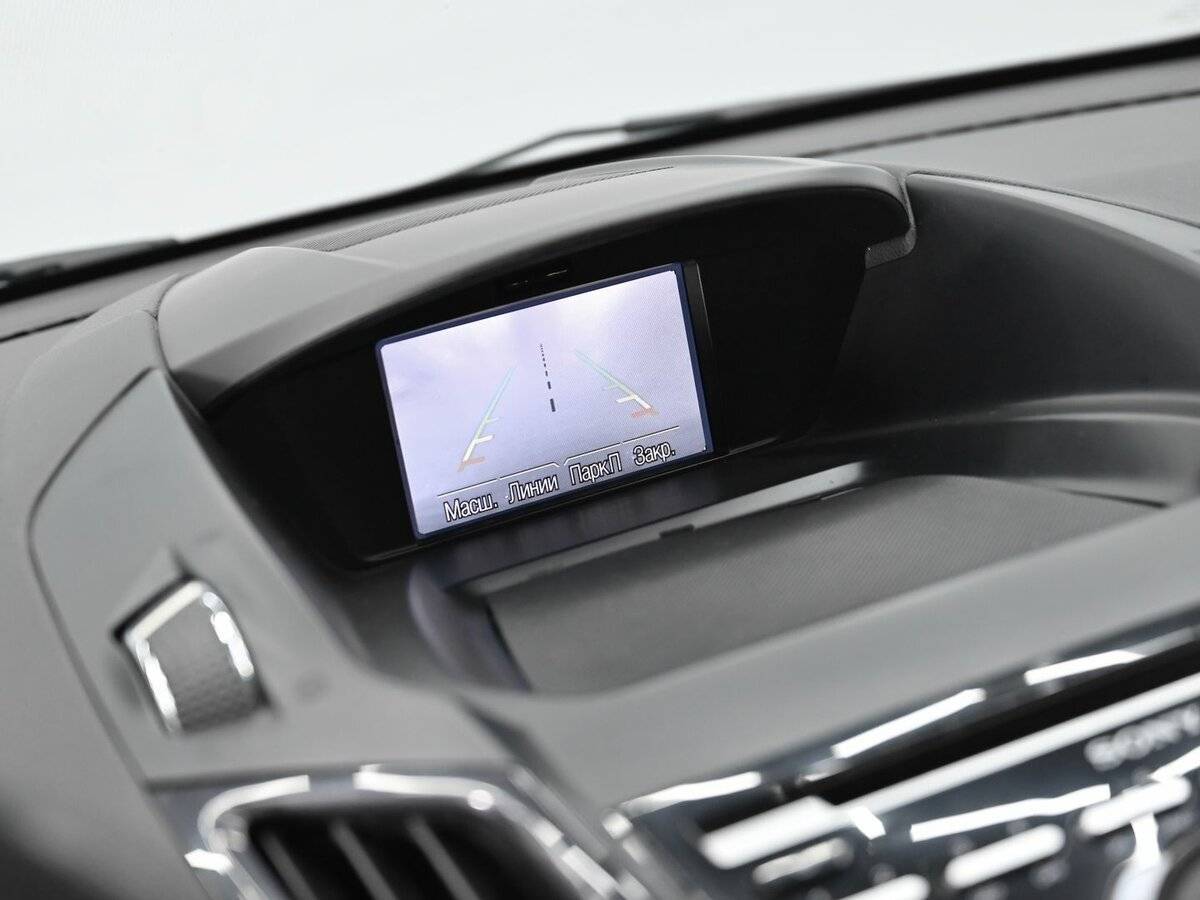 Ford Kuga б/у, 2014, Роботизированная. Фото: #9