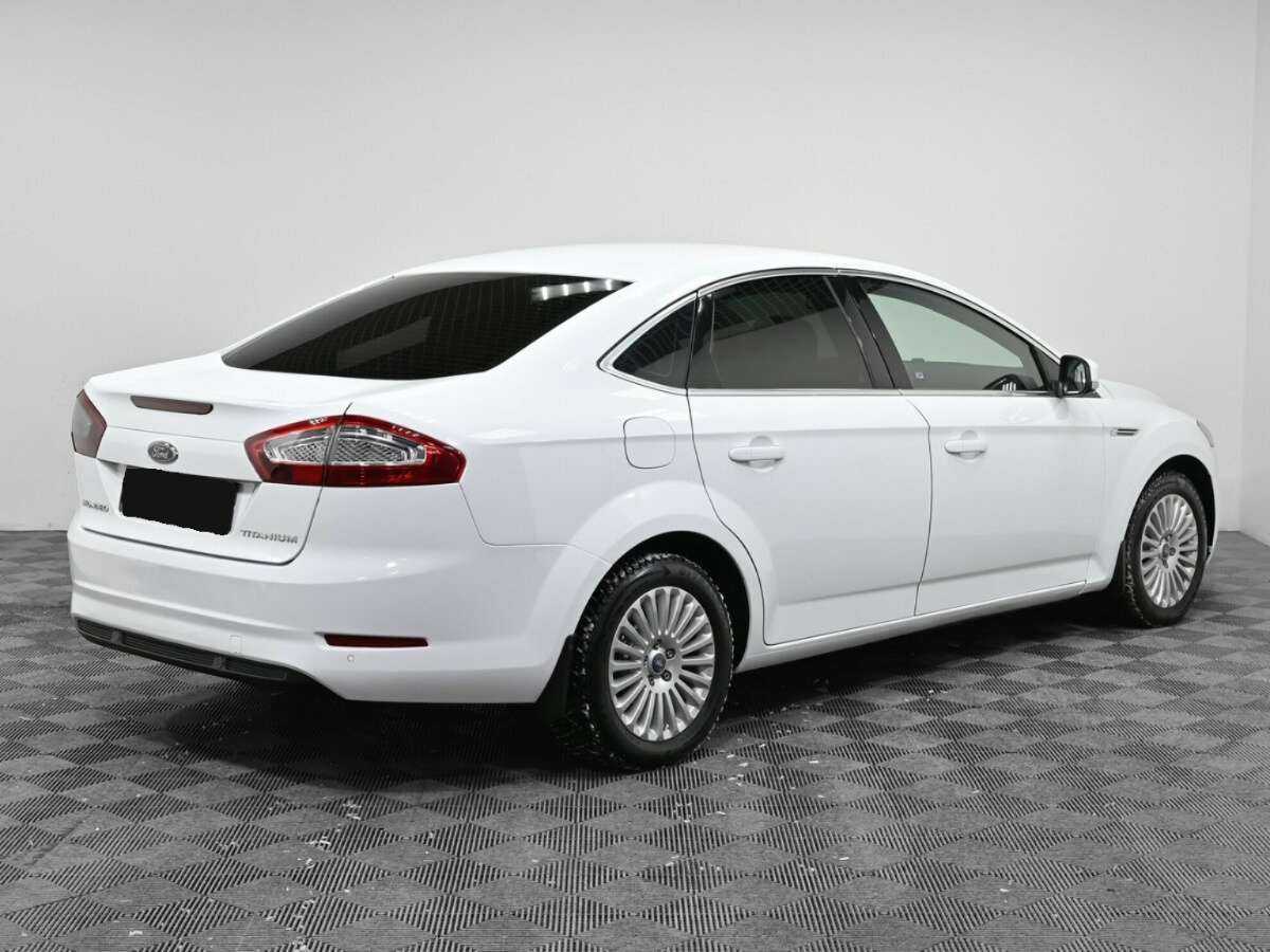 Ford Mondeo б/у, 2014, Автоматическая. Фото: #1