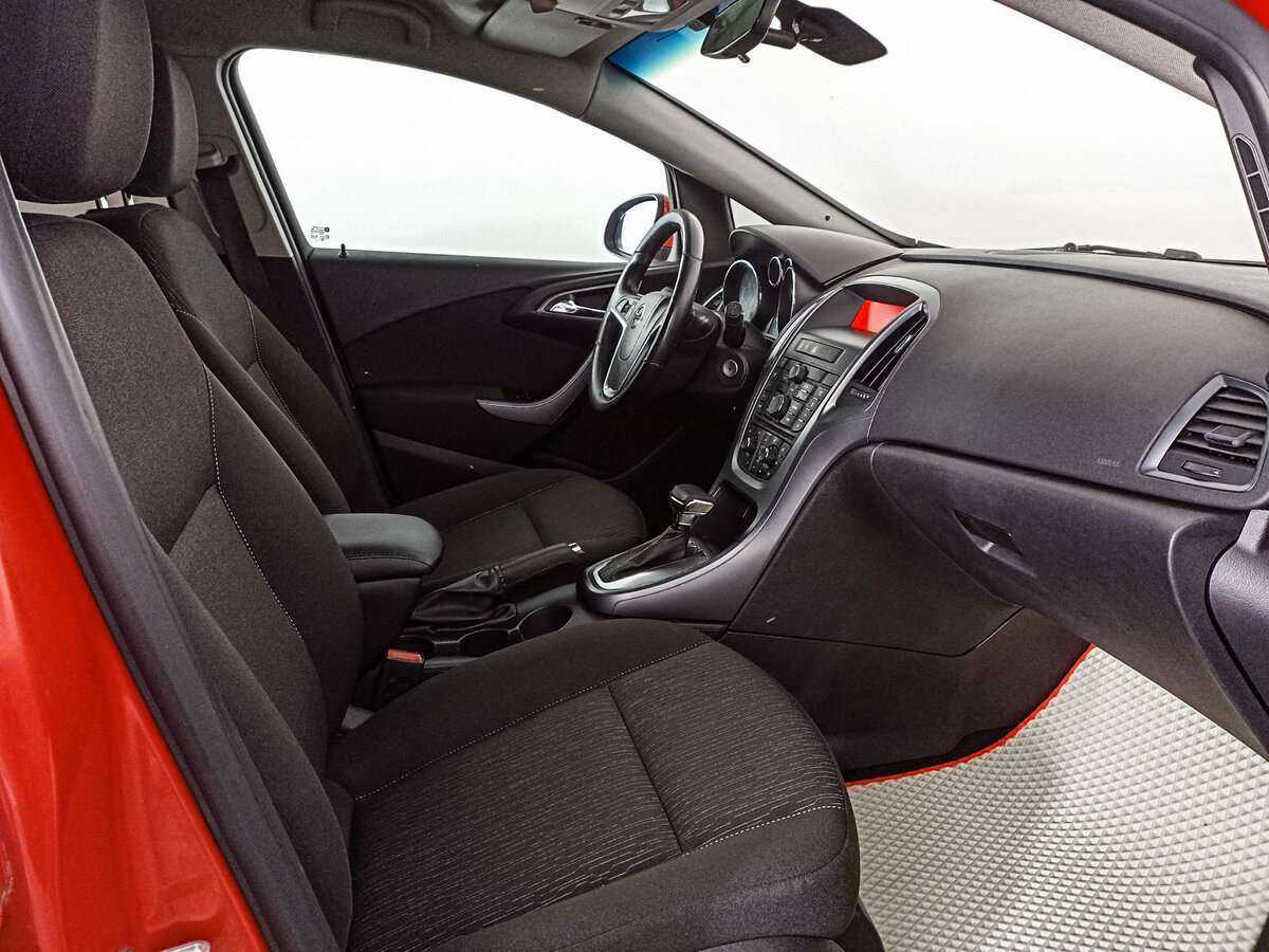 Opel Astra б/у, 2012, Автоматическая. Фото: #7