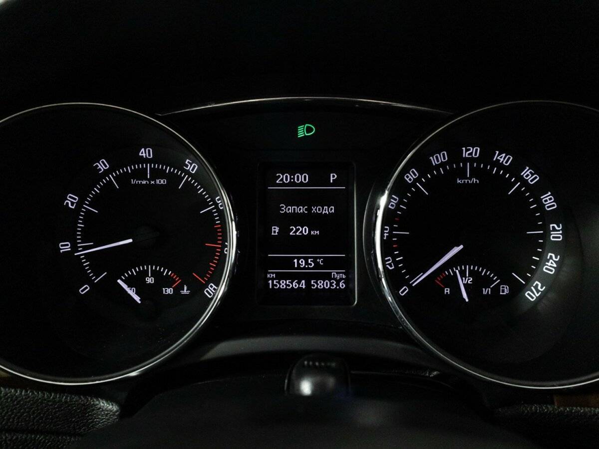 Skoda Superb б/у, 2013, Роботизированная. Фото: #11