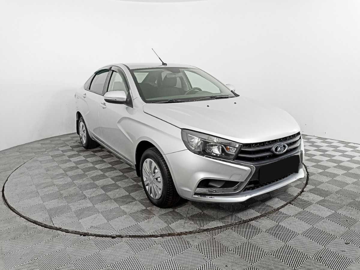 Lada (ВАЗ) Vesta б/у, 2017, Механическая. Фото: #2