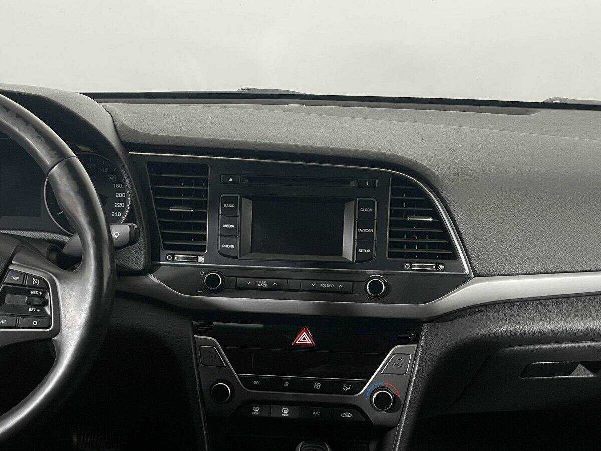 Hyundai Elantra б/у, 2018, Автоматическая. Фото: #11