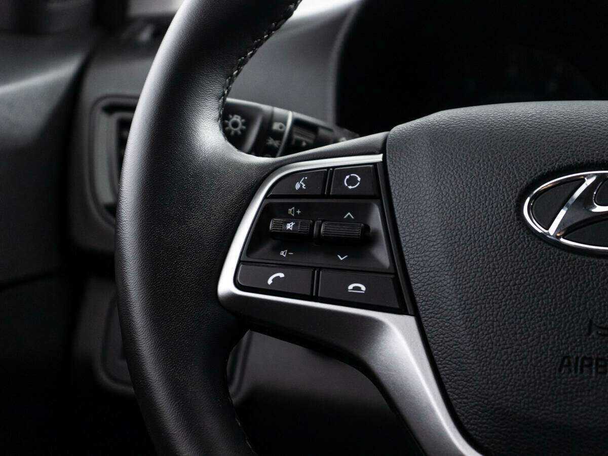 Hyundai Solaris б/у, 2021, Автоматическая. Фото: #18