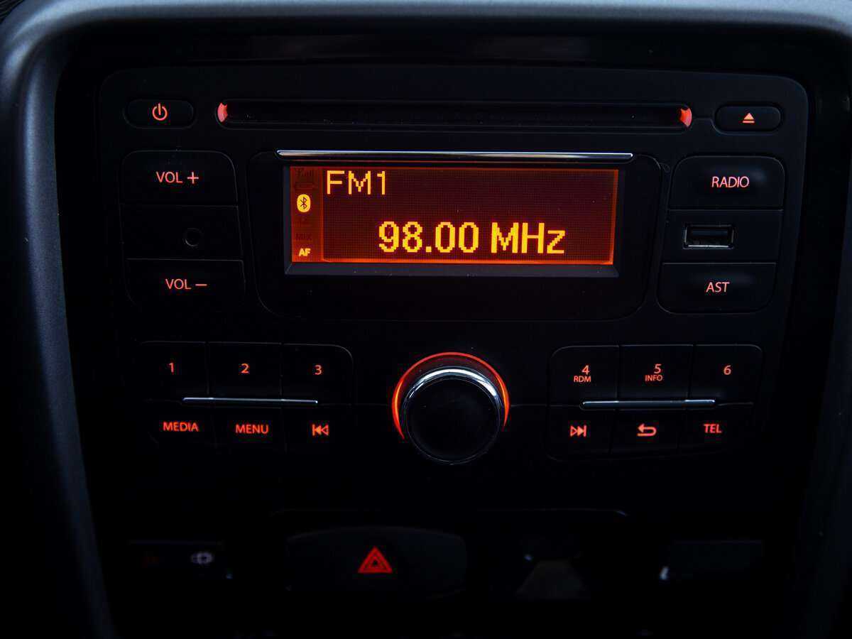 Renault Duster б/у, 2013, Автоматическая. Фото: #14