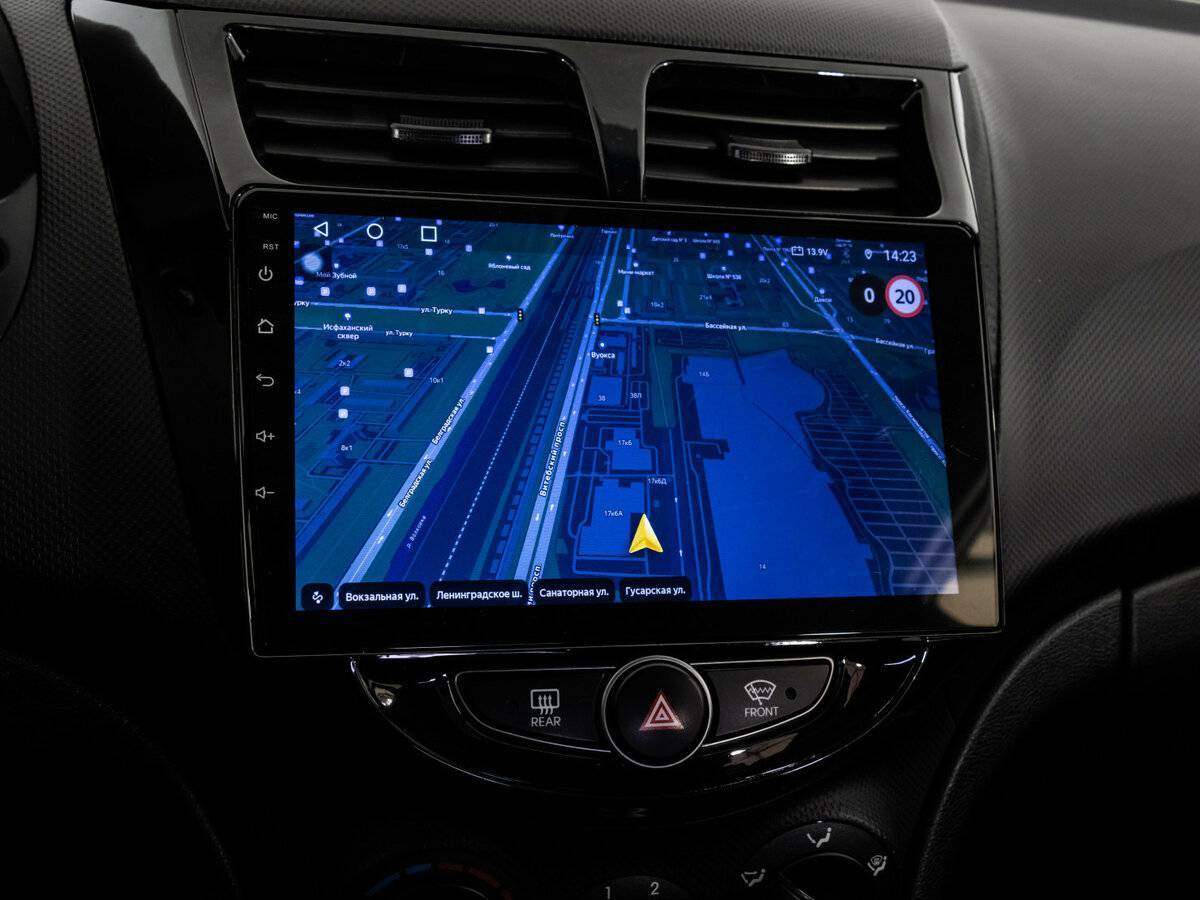 Hyundai Solaris б/у, 2016, Автоматическая. Фото: #12