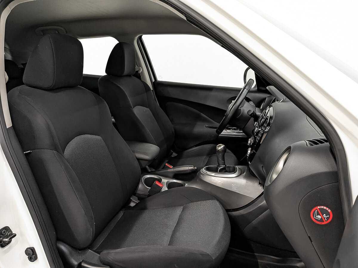 Nissan Juke б/у, 2014, Механическая. Фото: #23