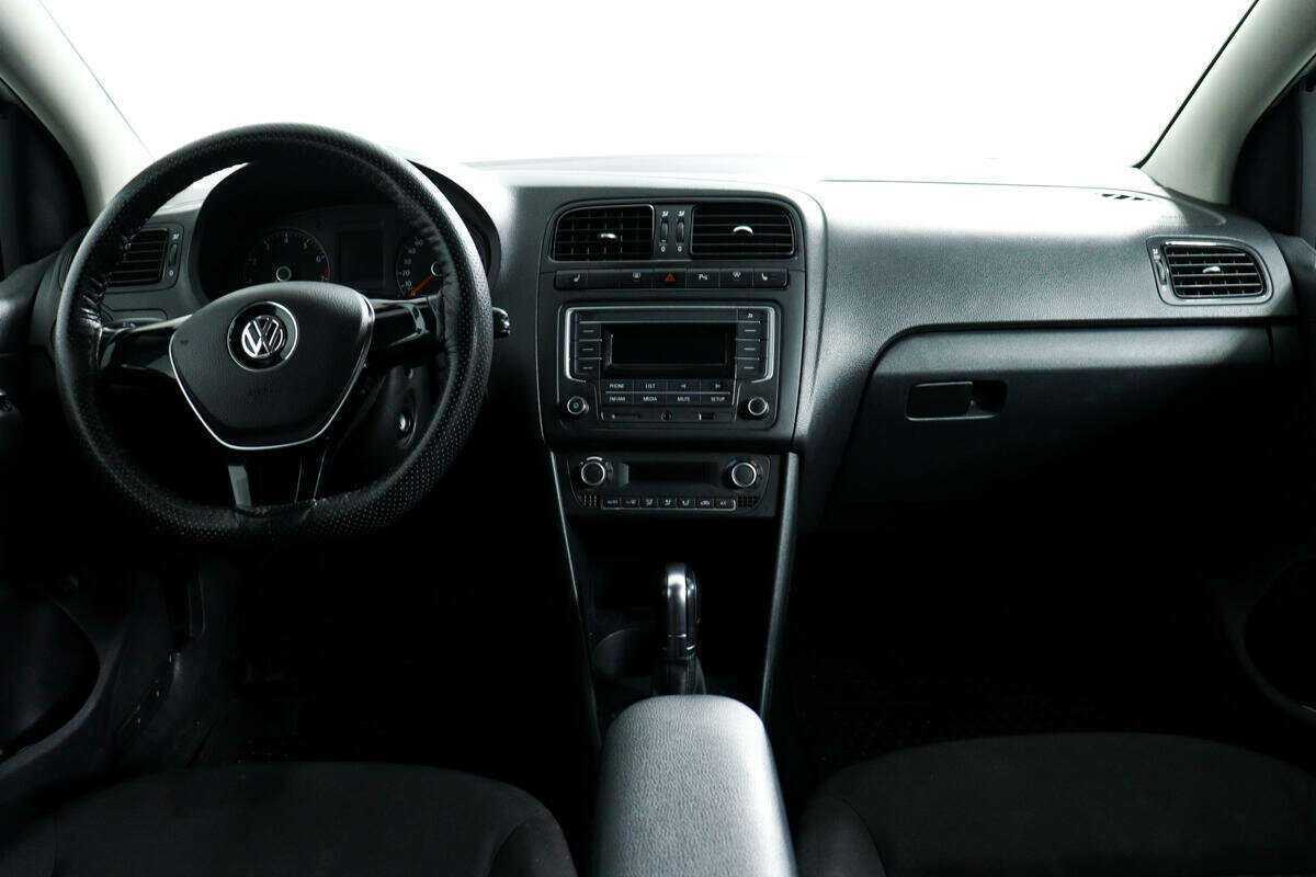 Volkswagen Polo б/у, 2016, Автоматическая. Фото: #10