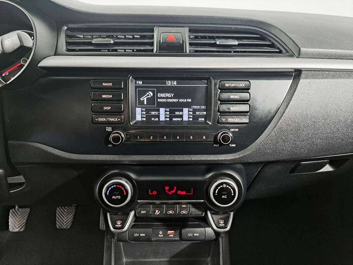 Kia Rio б/у, 2017, Механическая. Фото: #12