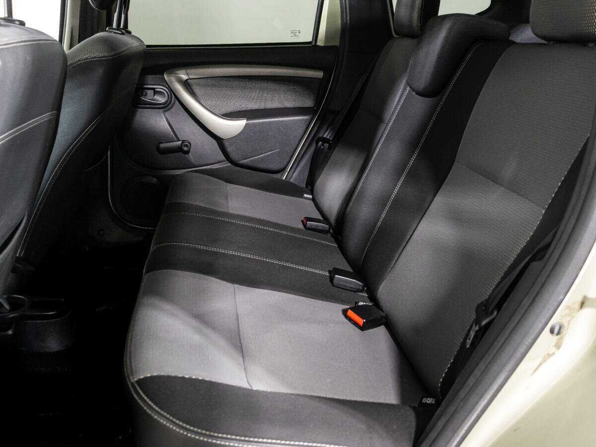 Renault Duster б/у, 2015, Автоматическая. Фото: #9