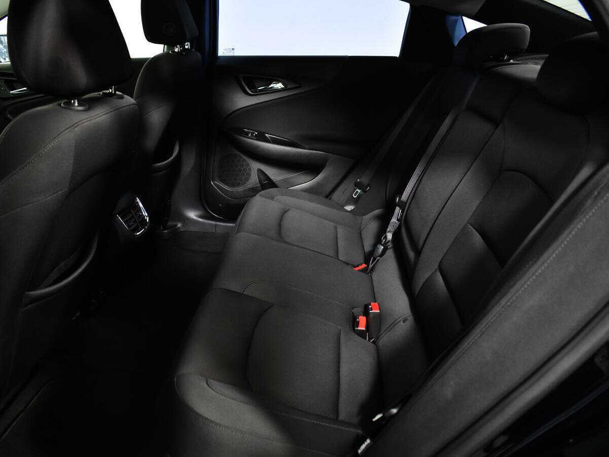 Chevrolet Malibu б/у, 2017, Автоматическая. Фото: #7