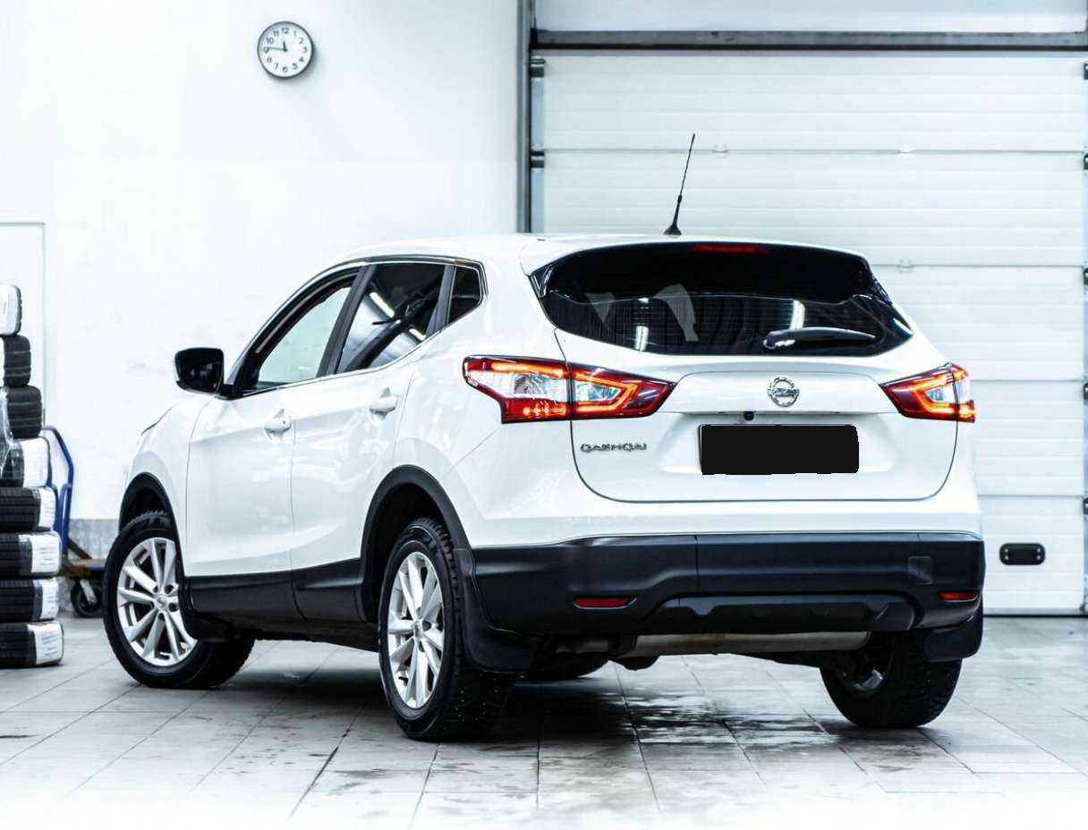 Nissan Qashqai б/у, 2014, Механическая. Фото: #3