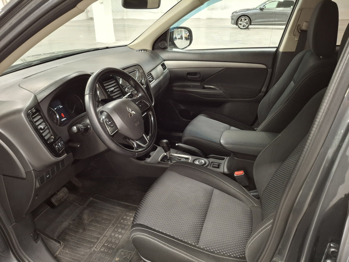 Mitsubishi Outlander б/у, 2015, Вариатор. Фото: #15