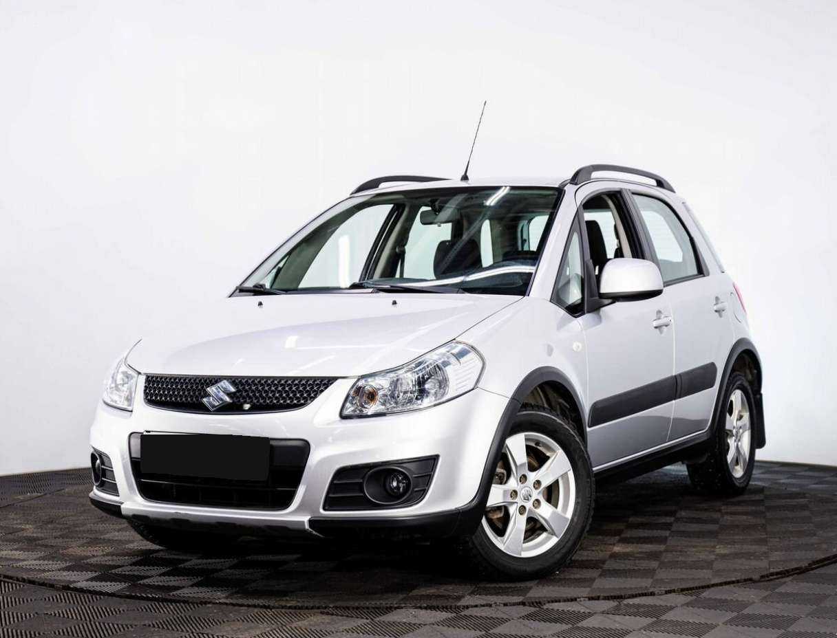 Suzuki SX4 б/у, 2013, Механическая. Фото: #0