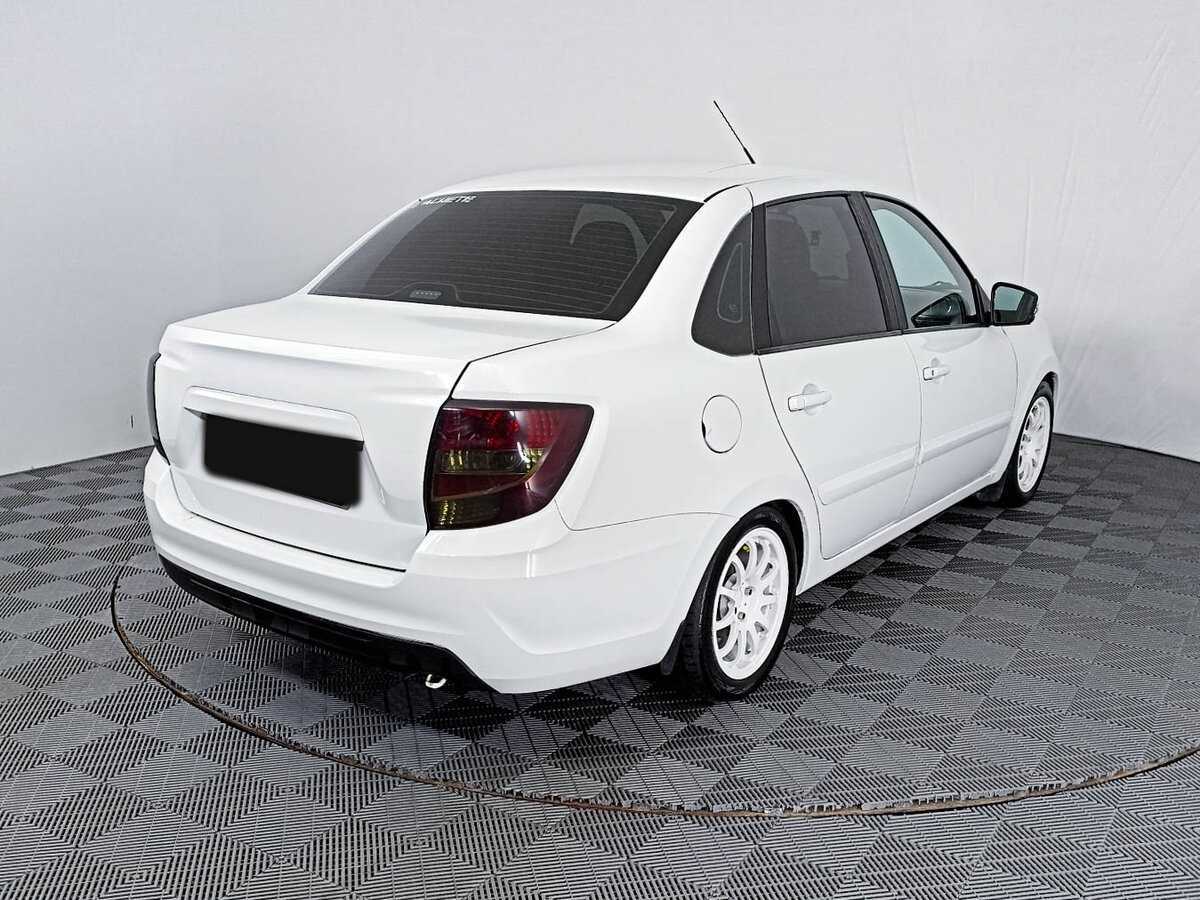 Lada (ВАЗ) Granta б/у, 2020, Механическая. Фото: #4