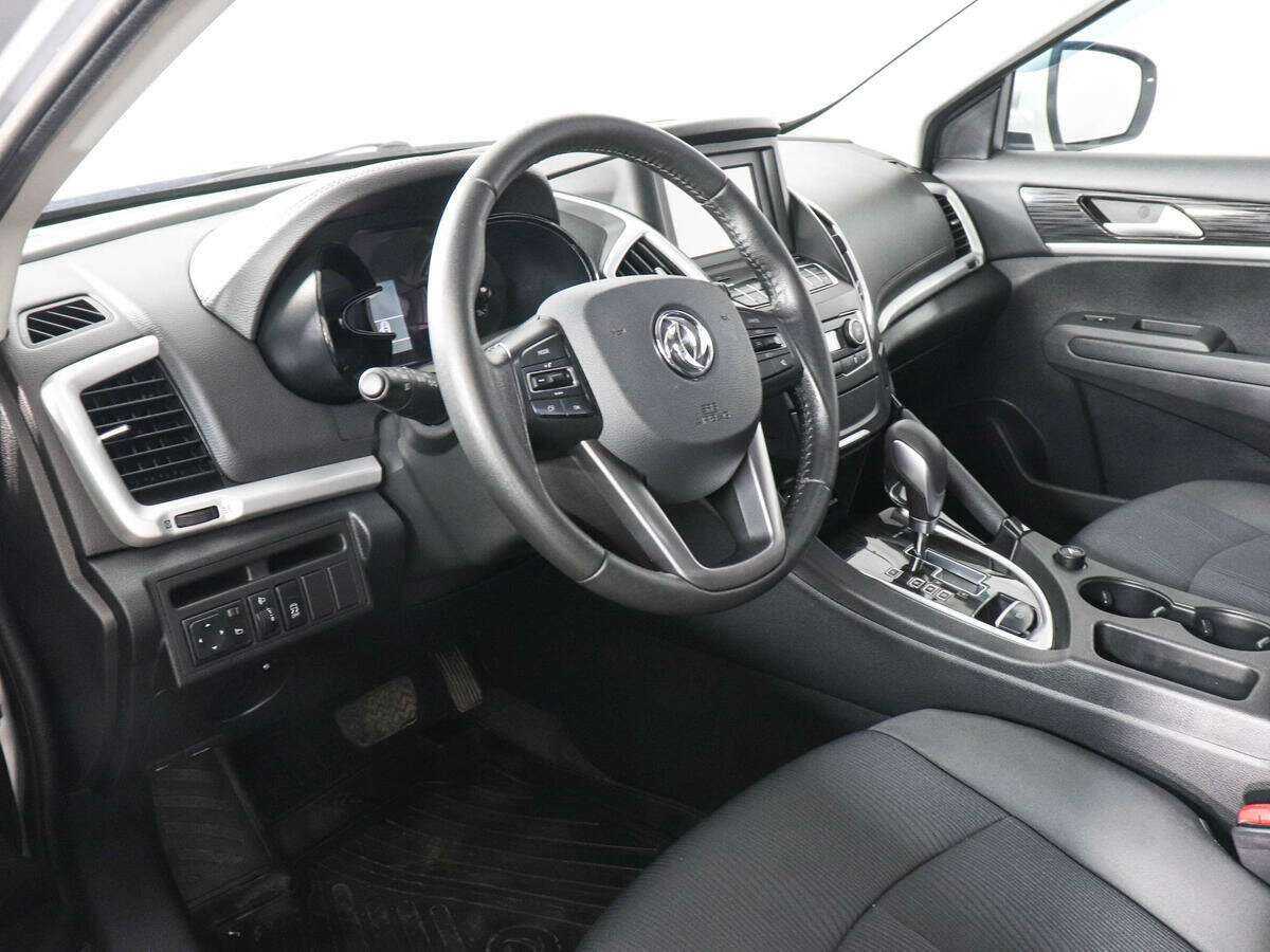 Dongfeng AX7 б/у, 2017, Автоматическая. Фото: #8